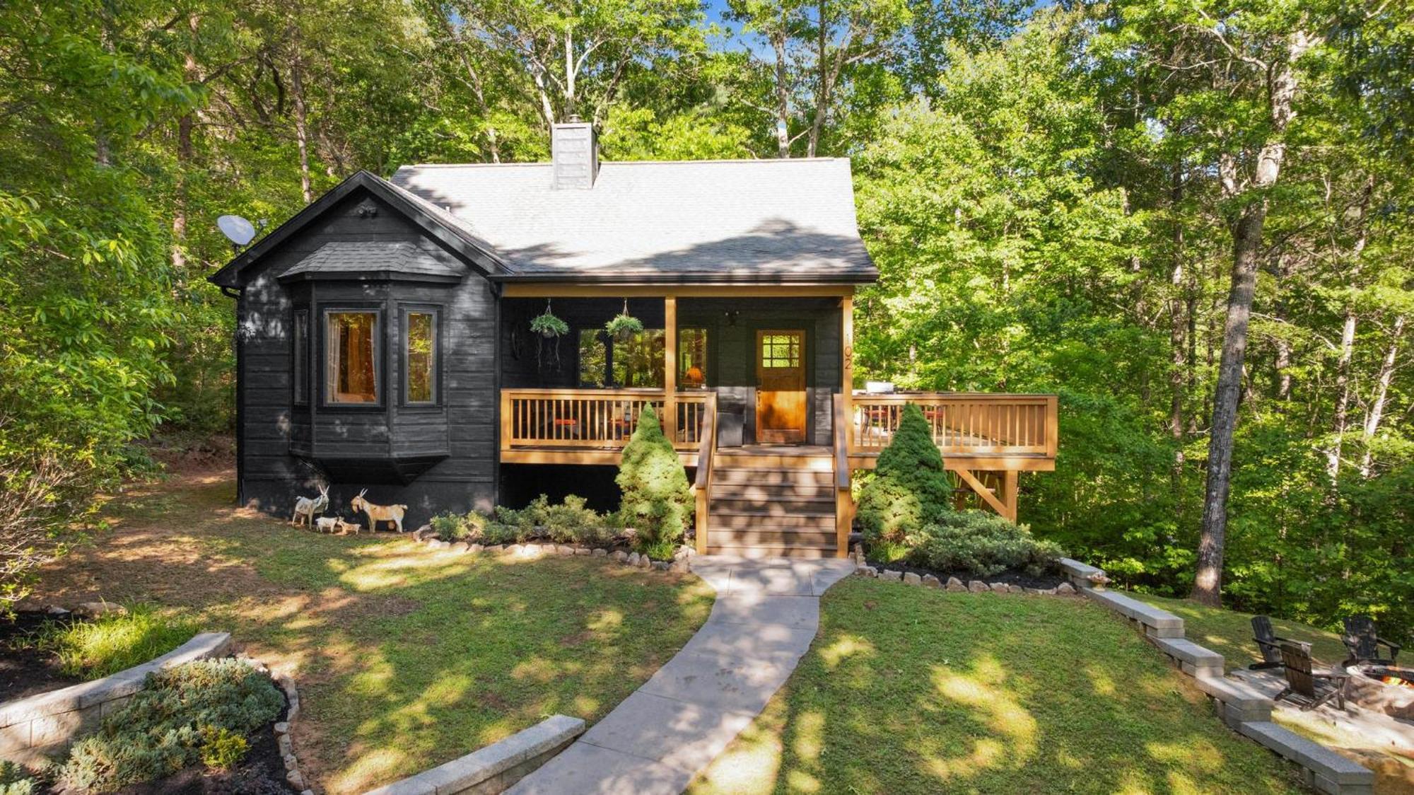 Lux Mtn Cabin Hot Tub, Fire Pit, Game Room 3Bd Franklin Kültér fotó