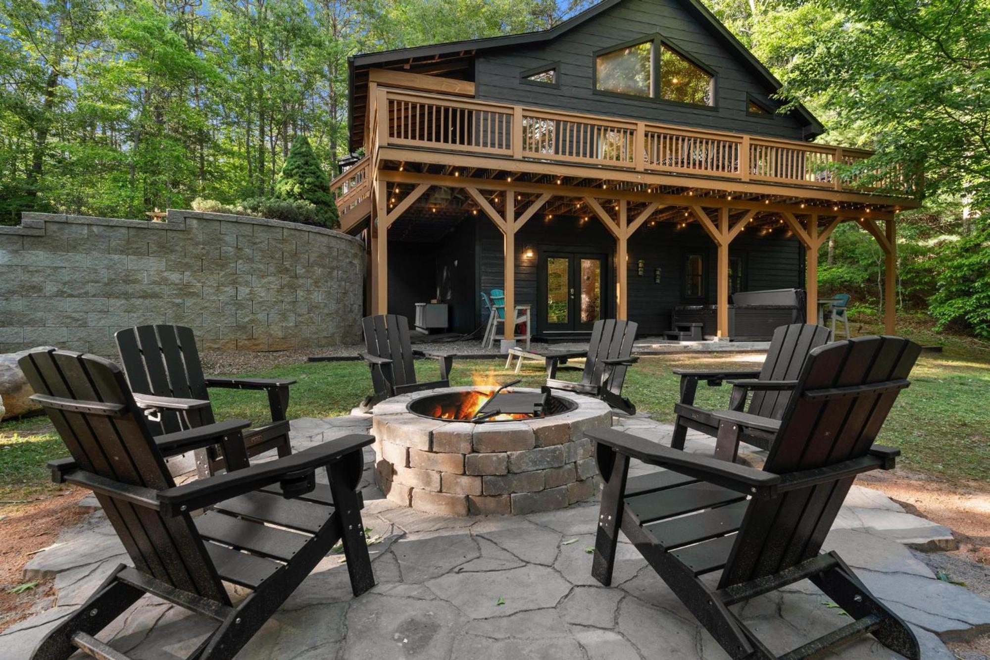 Lux Mtn Cabin Hot Tub, Fire Pit, Game Room 3Bd Franklin Kültér fotó